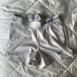 white nike pro shorts